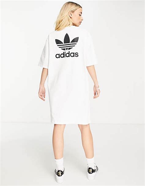 adidas t shirt kleid weiß|T.